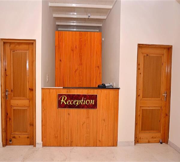 Ellays Dream Resort Kasauli Exterior photo